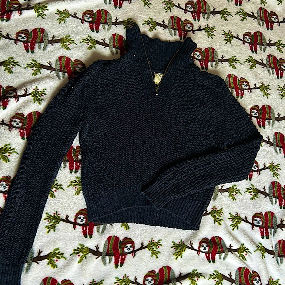 HARPER HERITAGE NAVY COLORED 1/4 ZIP UP SWEATER